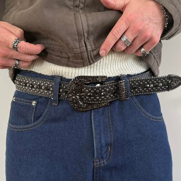 Y2K Black Cross Rhinestone Studded Belt – Goth Emo Unisex Style, New - Picture 1 of 7